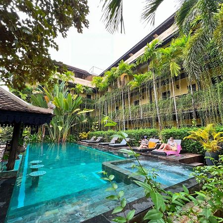 Residence Indochine Suite Сіємреап Екстер'єр фото