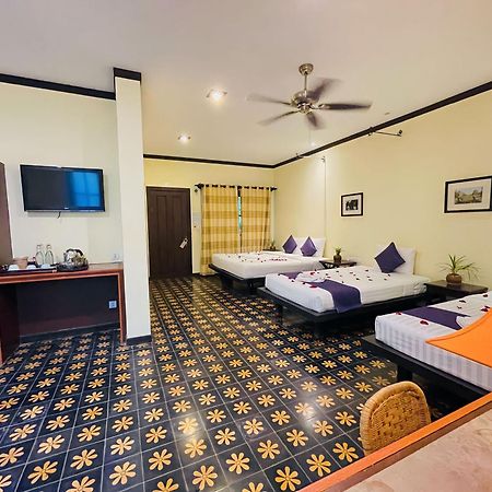 Residence Indochine Suite Сіємреап Екстер'єр фото