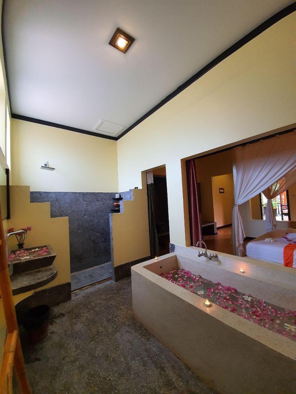 Residence Indochine Suite Сіємреап Номер фото