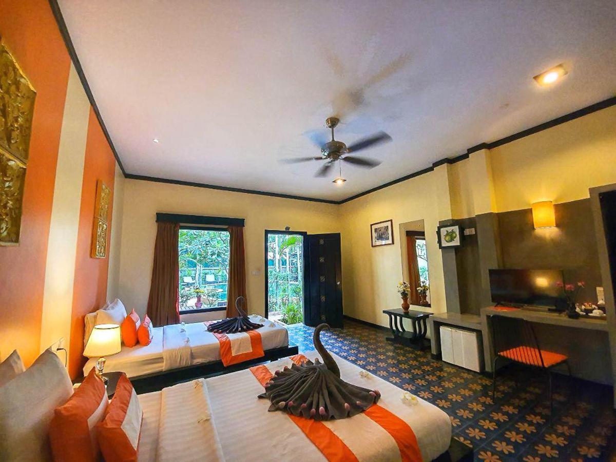 Residence Indochine Suite Сіємреап Екстер'єр фото